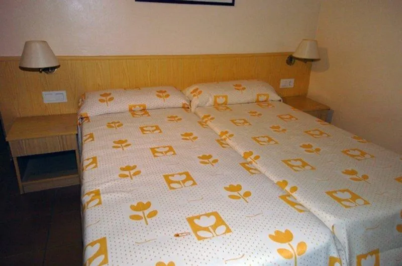 Hotel Tauell Pla de l'Ermita 2*,